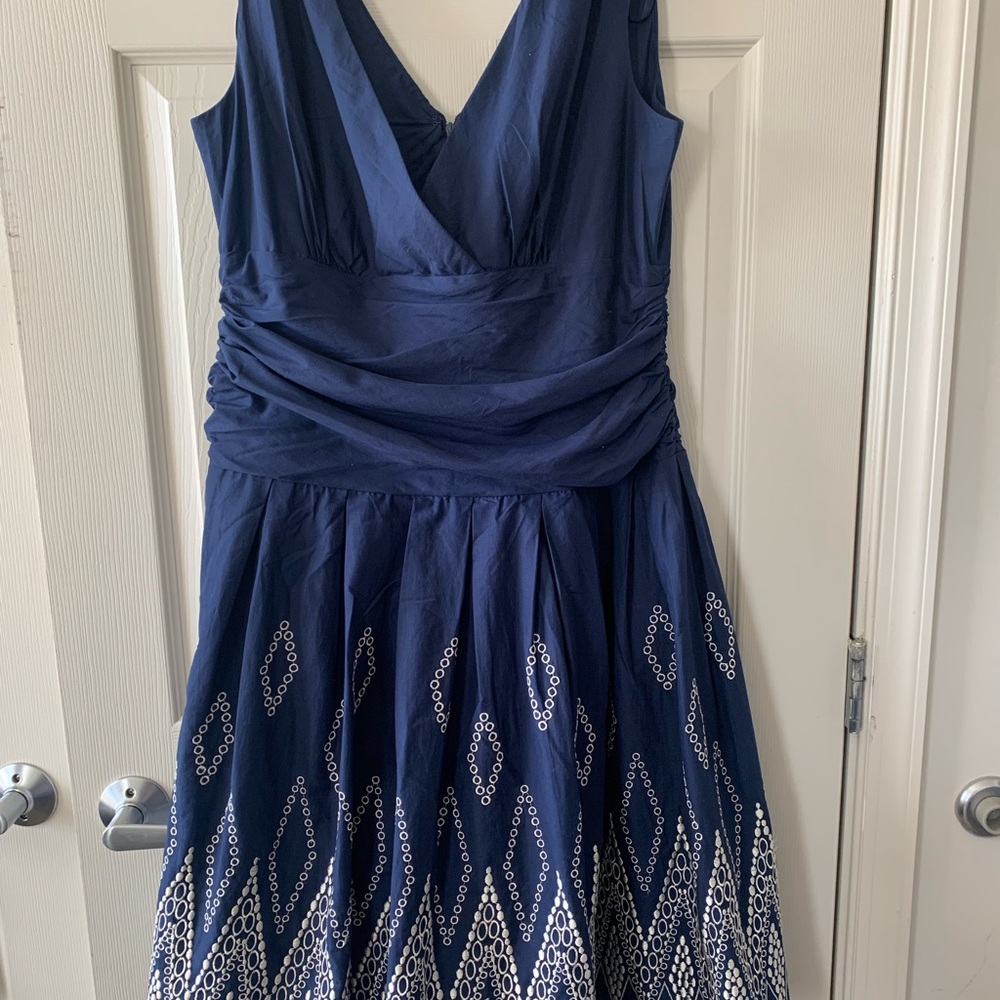Woman’s Navy Cotton Dress Size 16